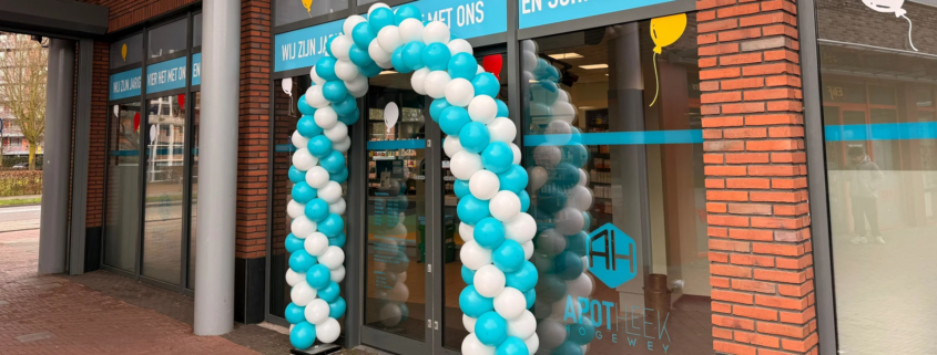 Apotheek Hogewey is jarig